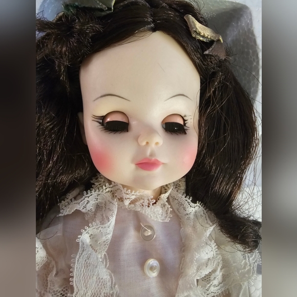 MADAME ALEXANDER 1590 SCARLETT O'HARA - 14 inch DOLL - Picture 1 of 8